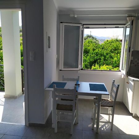 Nymphes Apartments Selianitika Bagian luar foto
